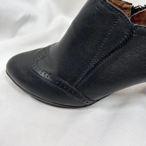 2/$30 Nurture Haddie 9 Pebble Leather Wingtip Boots Retro Western Boho 2000 - Picture 11 of 11